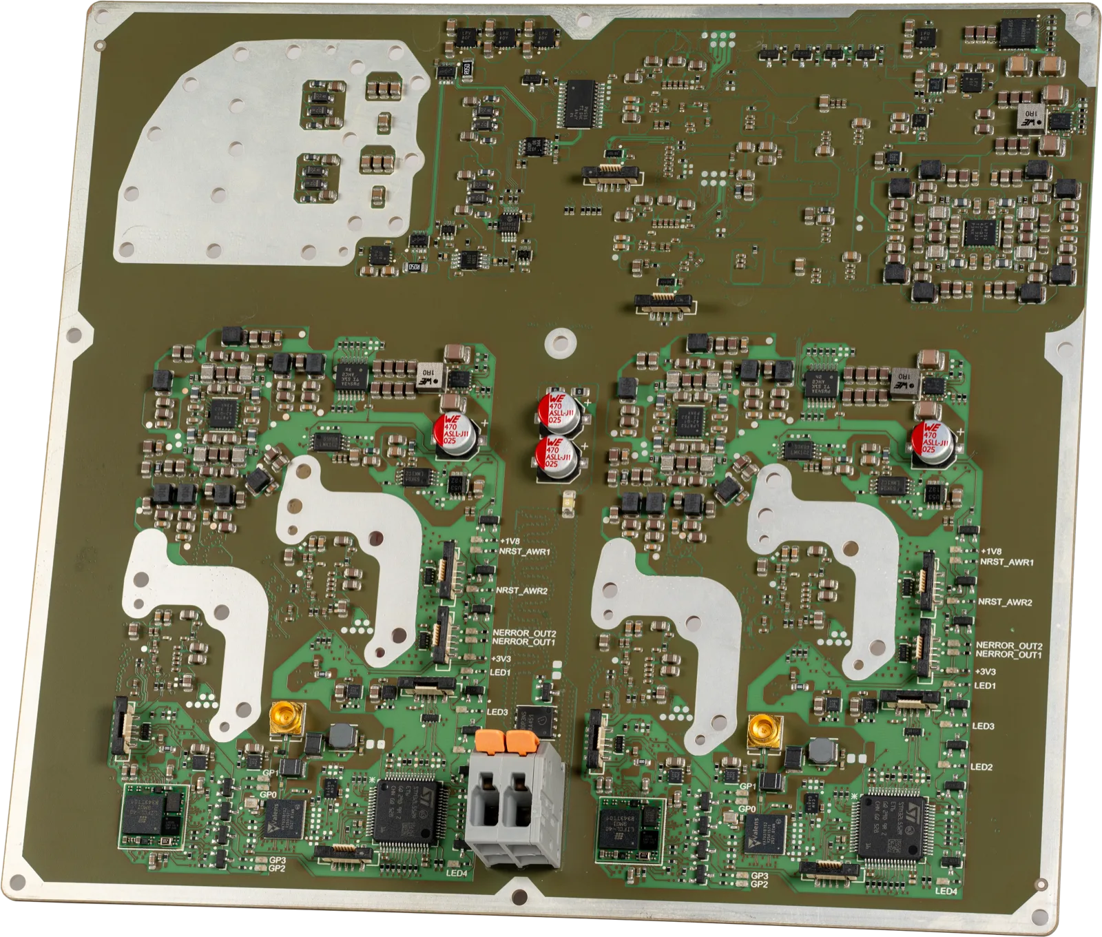 Referenzdemonstrator — subarray electronics of the cascaded AWR2243 array